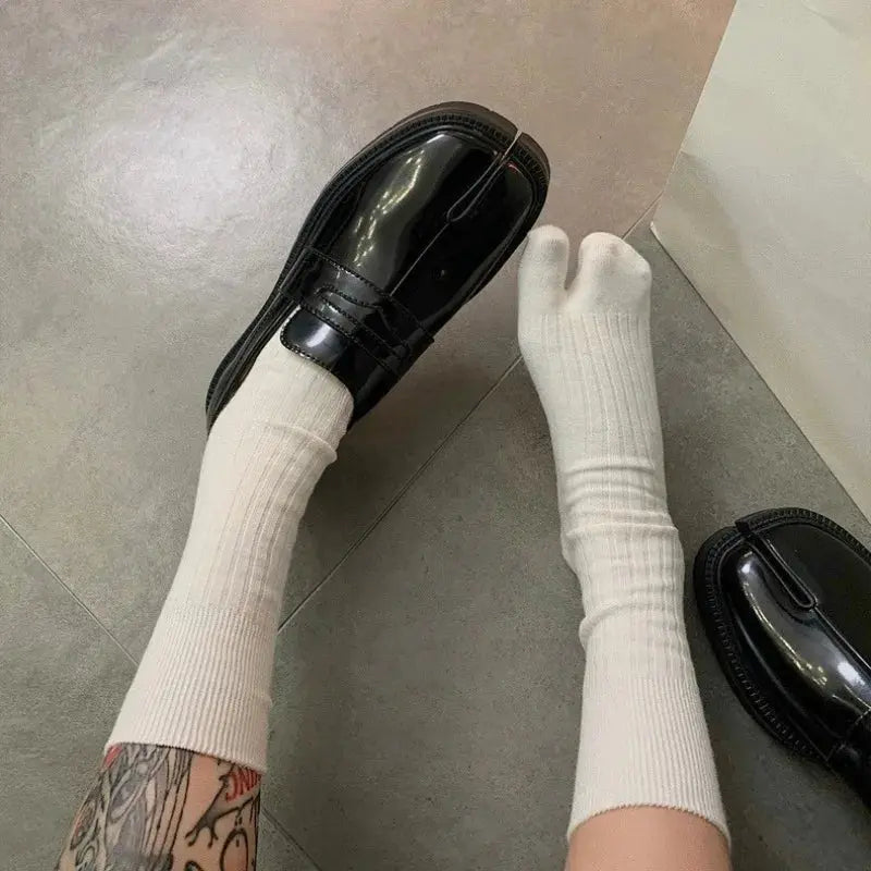 Unisex Tabi Shoes | Tabi Flat Shoes | Novara Shop